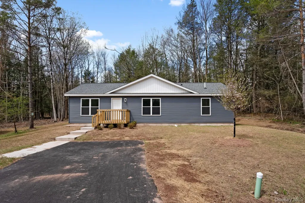 43 Pinehurst Drive E Liberty NY 12754