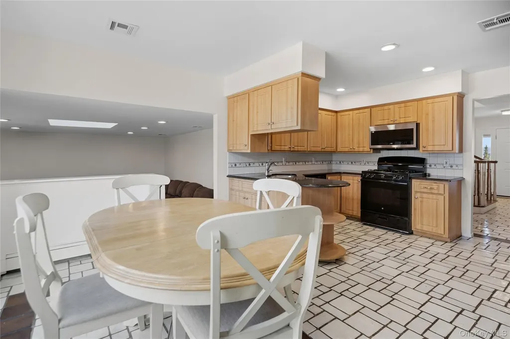 1340 Beech Street Atlantic Beach NY 11509