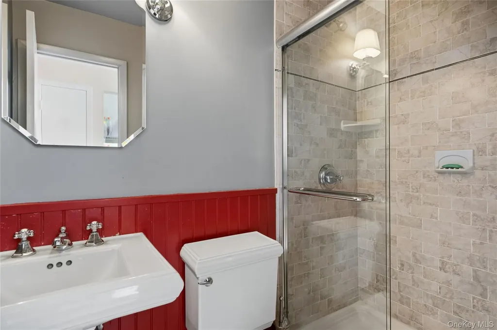 1340 Beech Street Atlantic Beach NY 11509