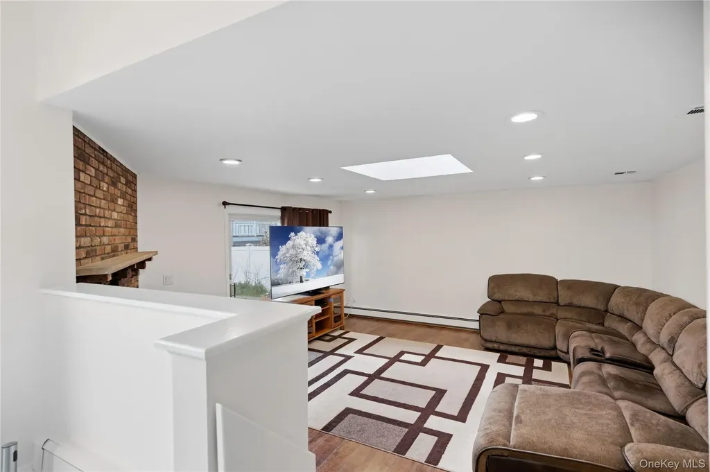 1340 Beech Street Atlantic Beach NY 11509
