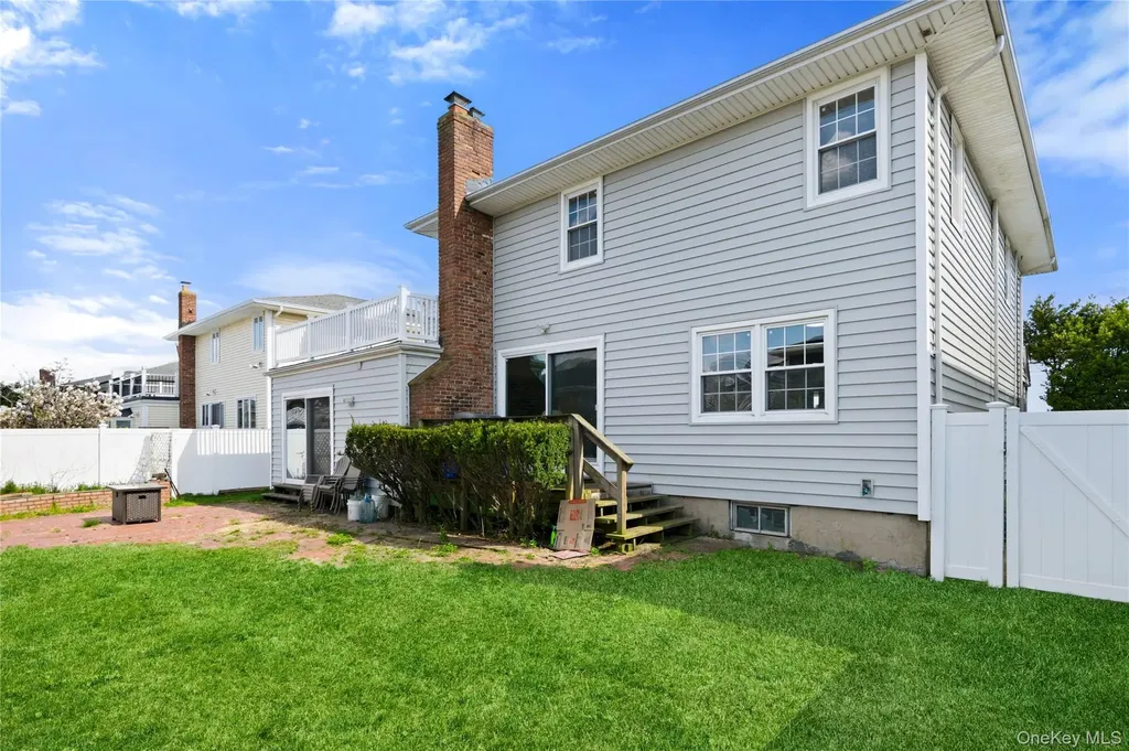 1340 Beech Street Atlantic Beach NY 11509