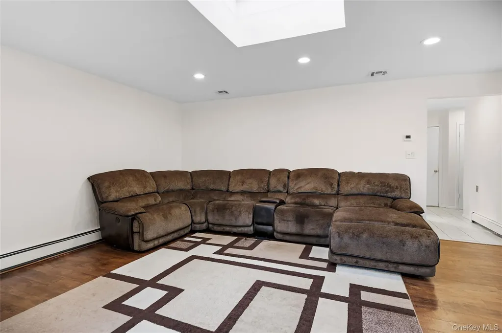 1340 Beech Street Atlantic Beach NY 11509