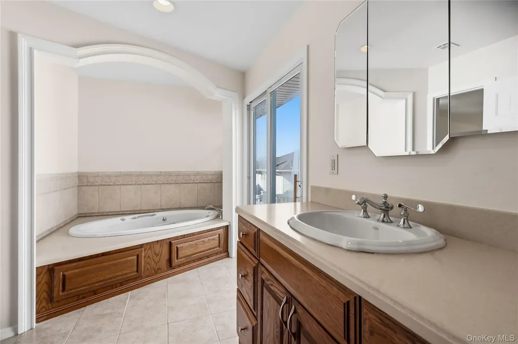 1340 Beech Street Atlantic Beach NY 11509