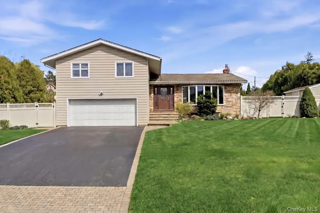 1 Ryan Court Syosset NY 11791