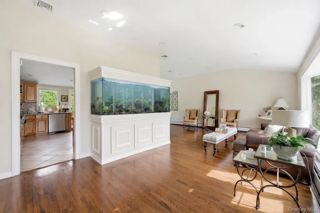 1 Ryan Court Syosset NY 11791