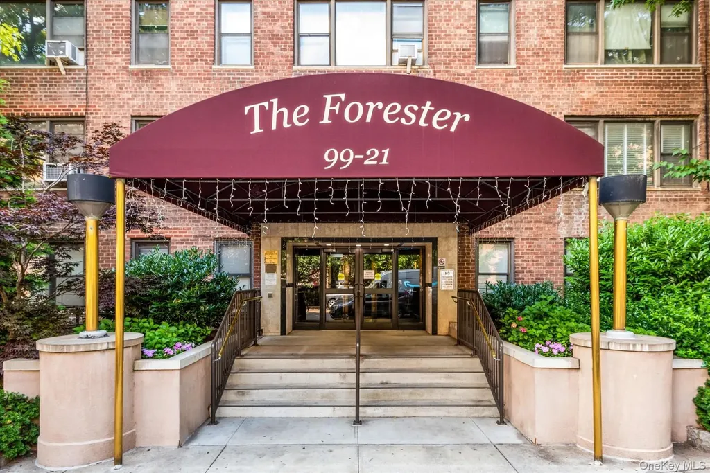 9921 67th Road Forest Hills NY 11375
