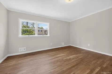 24 Somerston Road Yorktown Heights NY 10598