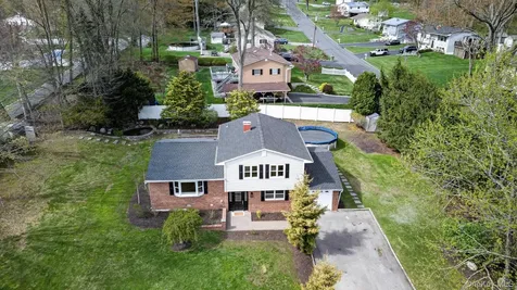 24 Somerston Road Yorktown Heights NY 10598