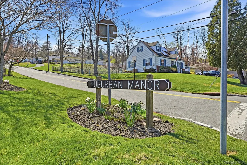 10 Valleyview Road Elmsford NY 10523