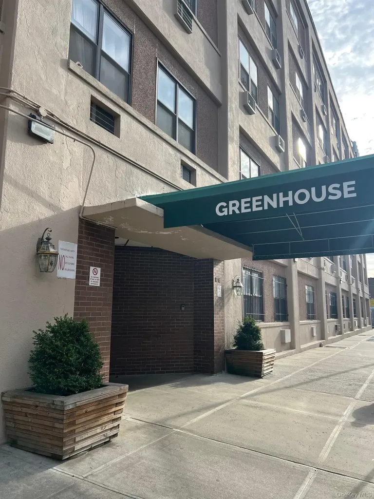 8006 47th Avenue Elmhurst NY 11373