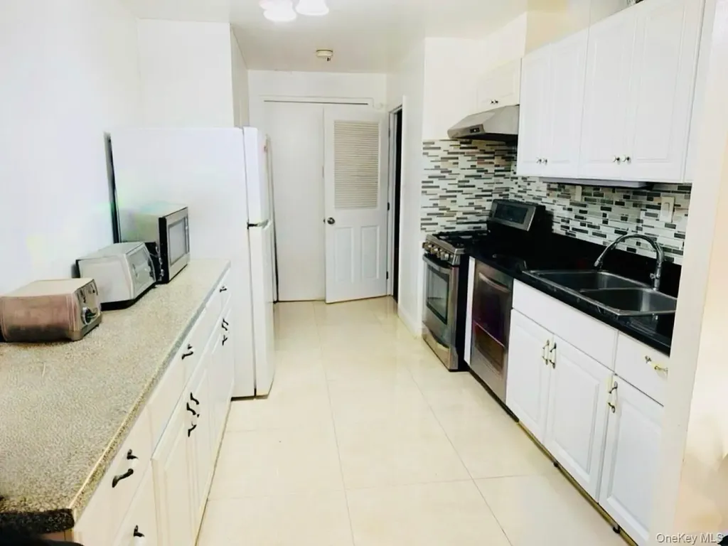 8006 47th Avenue Elmhurst NY 11373