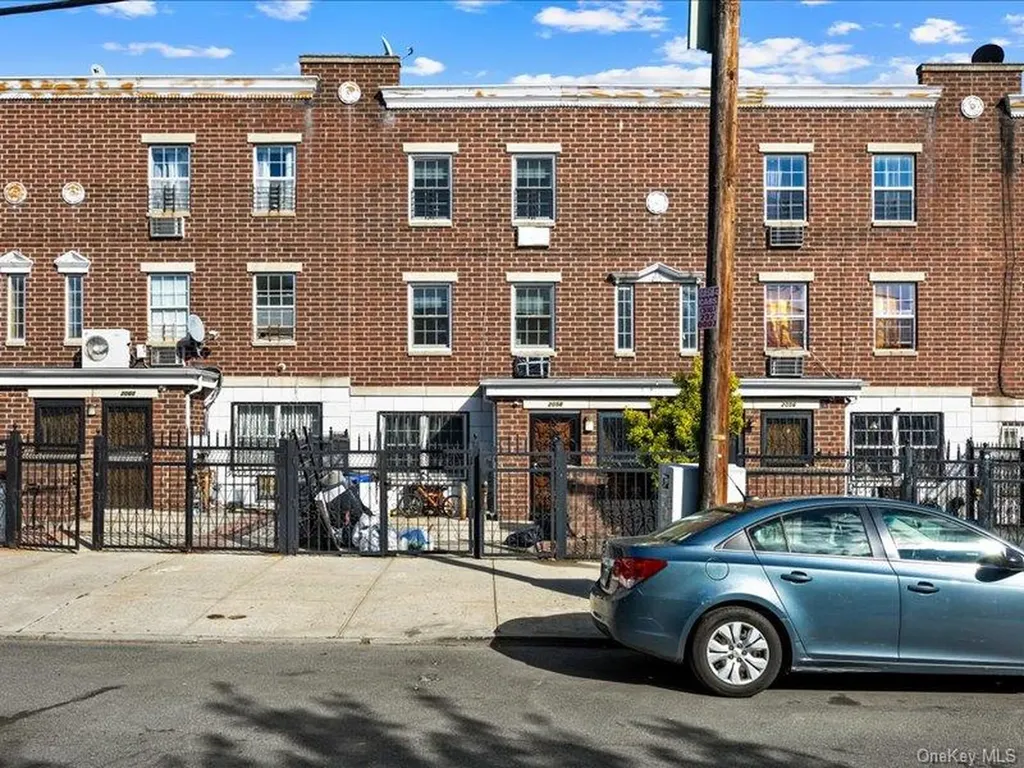 2058 Washington Avenue Bronx NY 10457