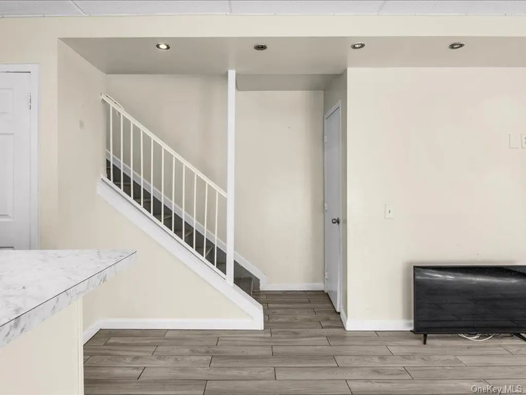 2058 Washington Avenue Bronx NY 10457