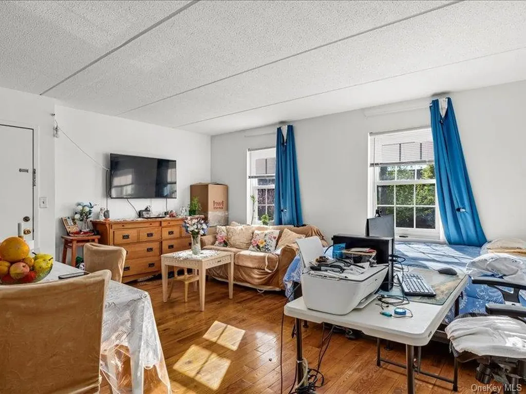 2058 Washington Avenue Bronx NY 10457