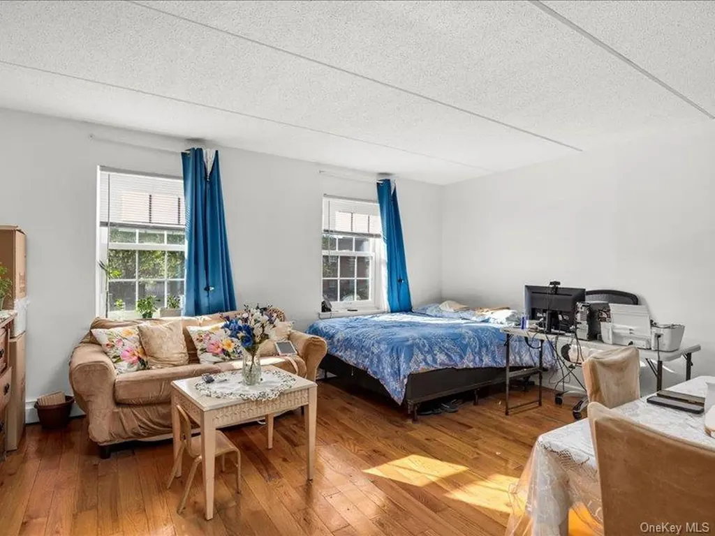 2058 Washington Avenue Bronx NY 10457