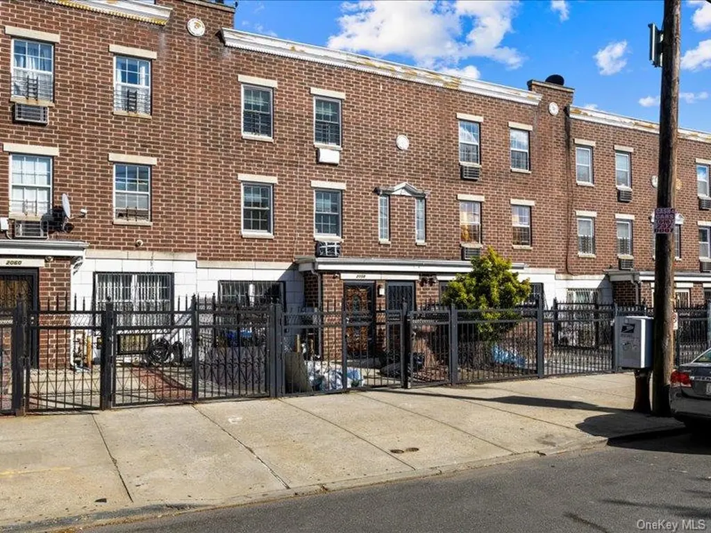 2058 Washington Avenue Bronx NY 10457