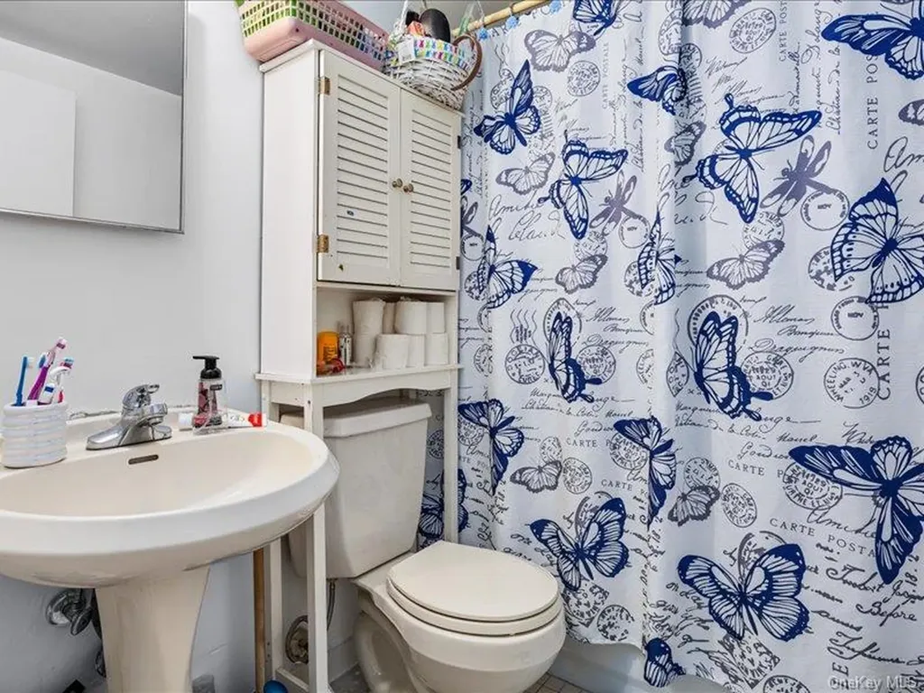 2058 Washington Avenue Bronx NY 10457
