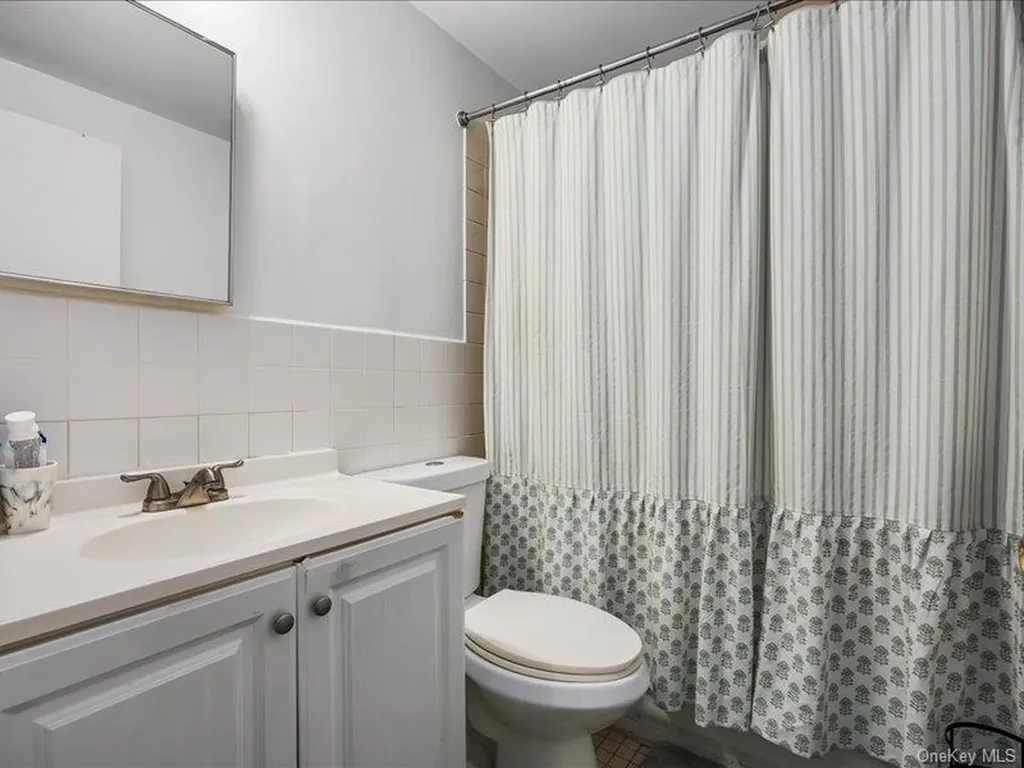 2058 Washington Avenue Bronx NY 10457