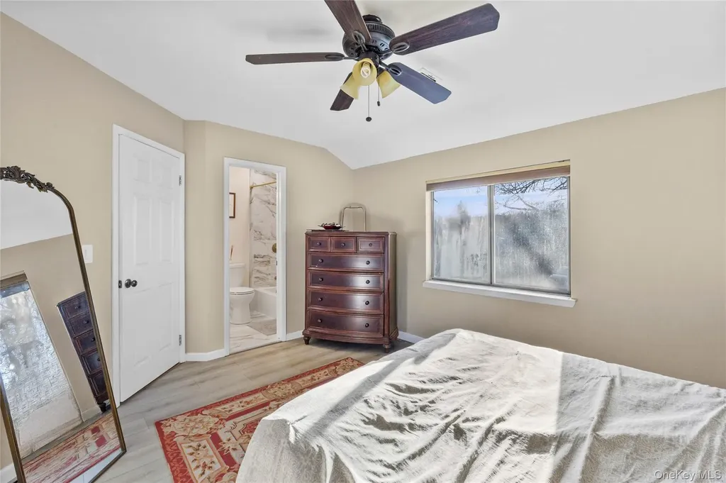117 Scarlett Drive Commack NY 11725
