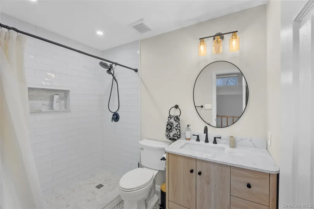 117 Scarlett Drive Commack NY 11725