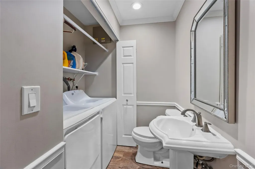 117 Scarlett Drive Commack NY 11725