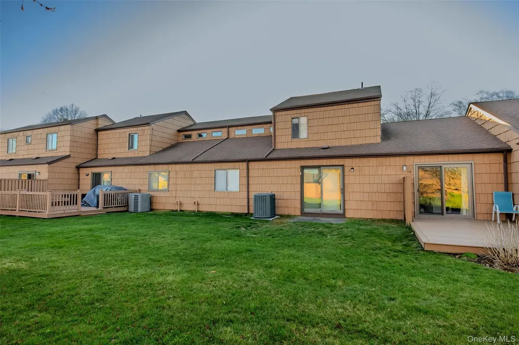 117 Scarlett Drive Commack NY 11725