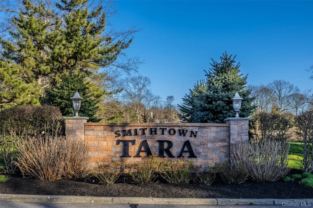 117 Scarlett Drive Commack NY 11725
