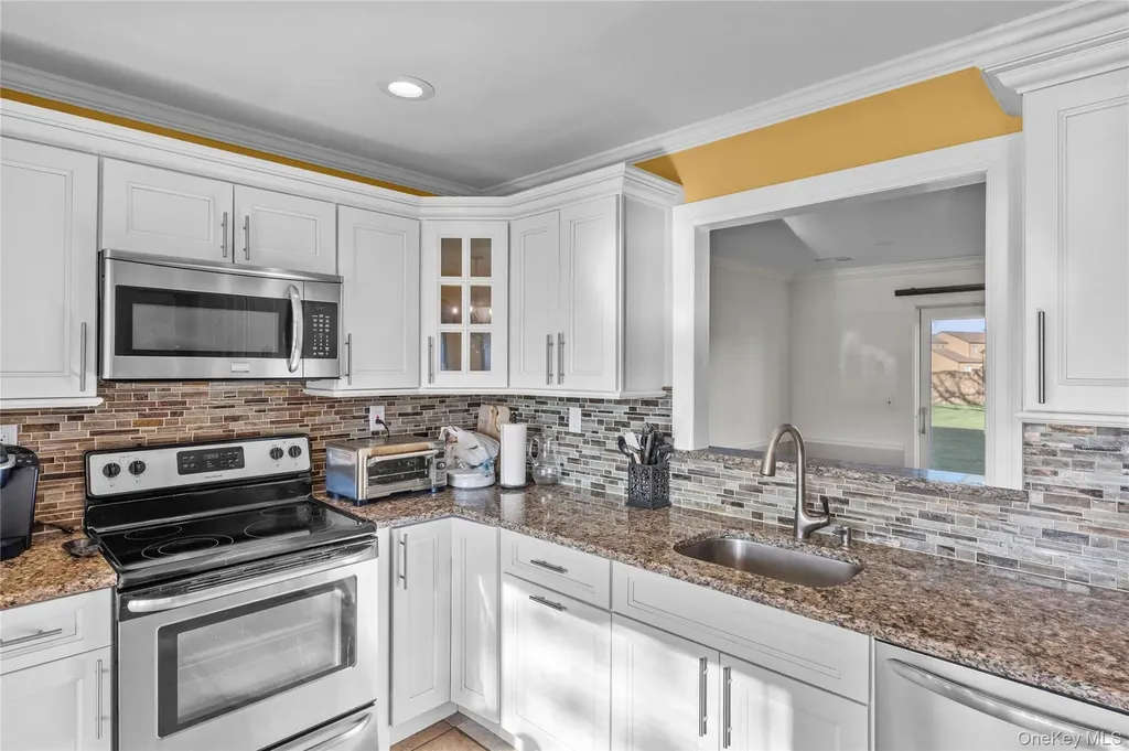 117 Scarlett Drive Commack NY 11725