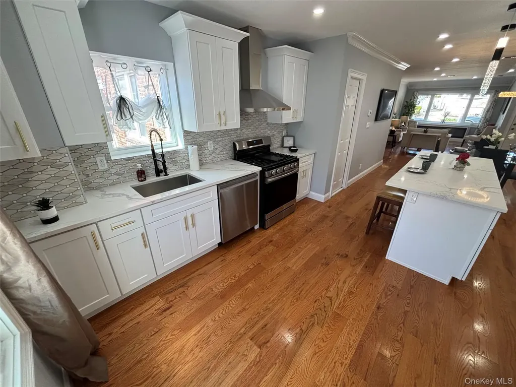 146-26 20th Road Whitestone NY 11357