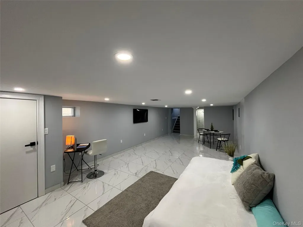 146-26 20th Road Whitestone NY 11357