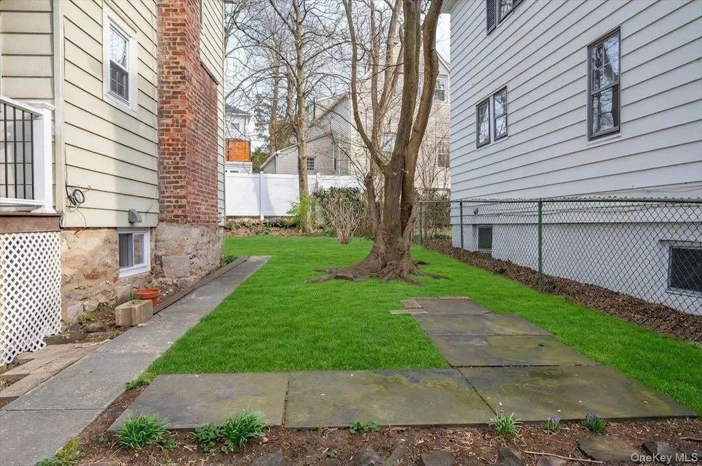 28 Cross Street Bronxville NY 10708