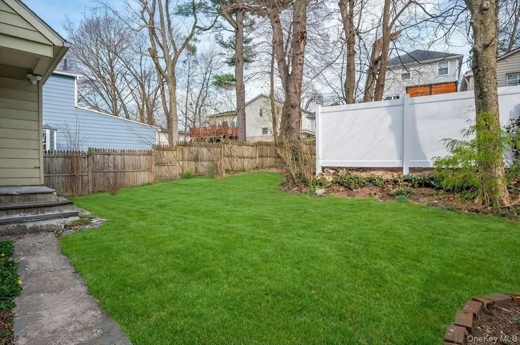 28 Cross Street Bronxville NY 10708
