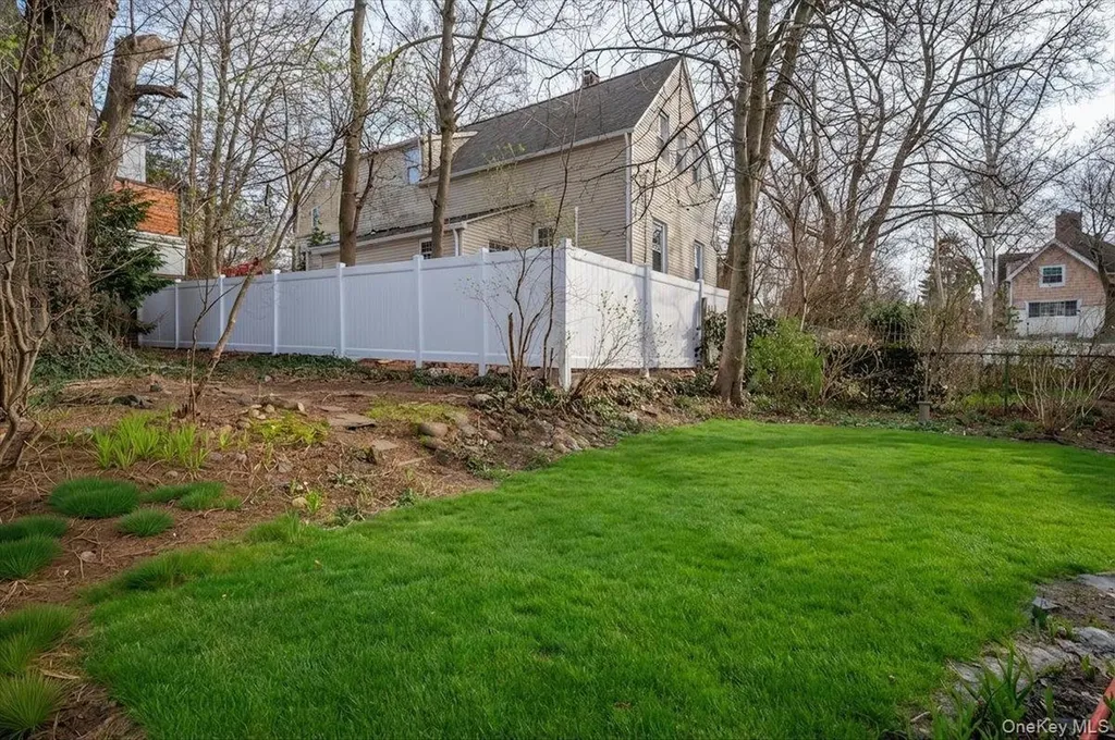 28 Cross Street Bronxville NY 10708