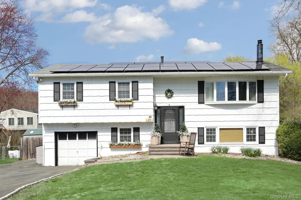 27 Eastlake Drive Thiells NY 10984