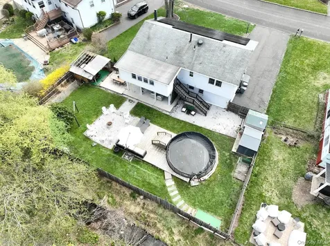 27 Eastlake Drive Thiells NY 10984