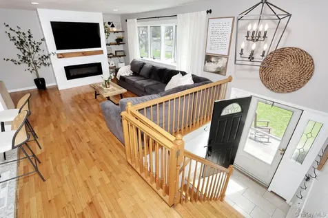 27 Eastlake Drive Thiells NY 10984