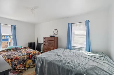 167 Salem Street Port Ewen NY 12429