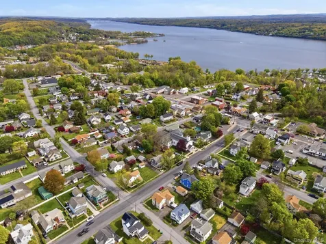 167 Salem Street Port Ewen NY 12429