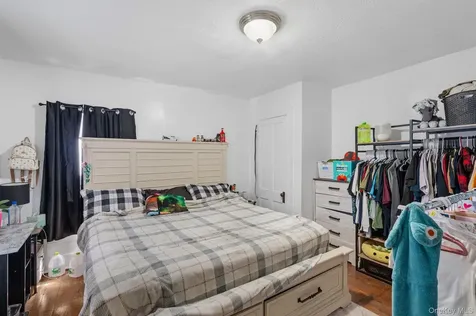 167 Salem Street Port Ewen NY 12429
