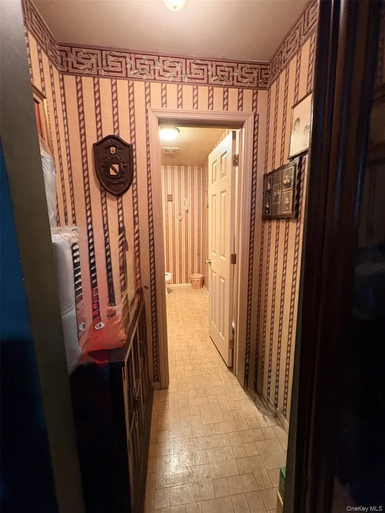 142 King Road Rocky Point NY 11778