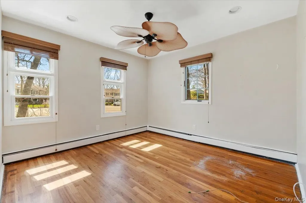 20 Veronica Court Smithtown NY 11787