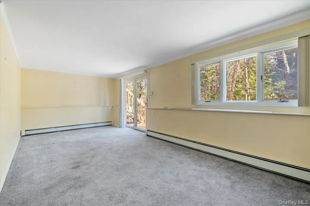 20 Veronica Court Smithtown NY 11787