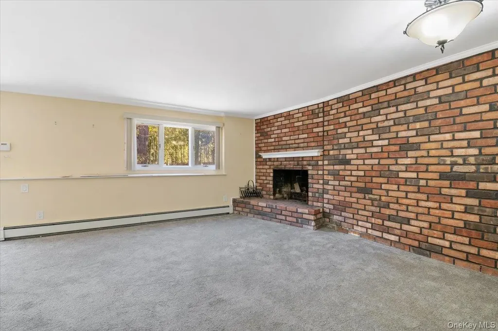 20 Veronica Court Smithtown NY 11787