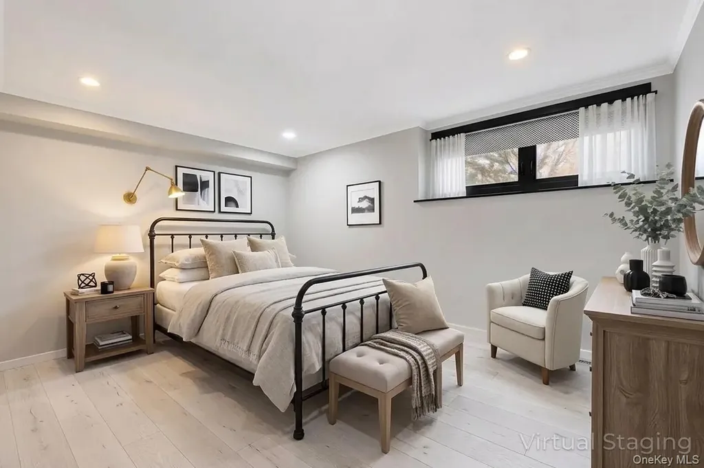 20 Veronica Court Smithtown NY 11787