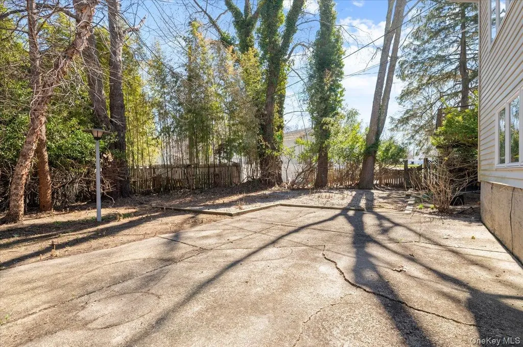 20 Veronica Court Smithtown NY 11787