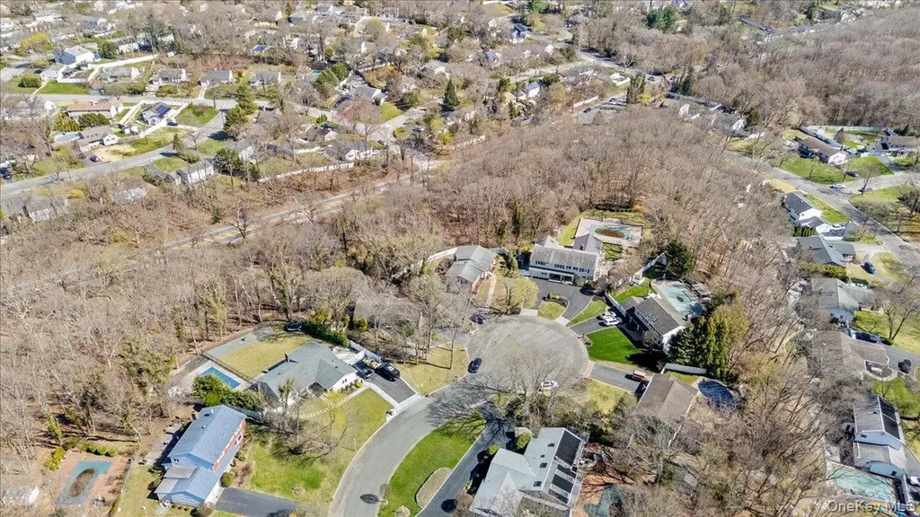 20 Veronica Court Smithtown NY 11787