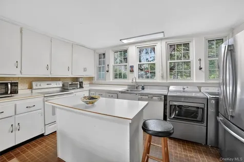 139 Watch Hill Road Cortlandt Manor NY 10567