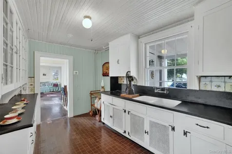 139 Watch Hill Road Cortlandt Manor NY 10567