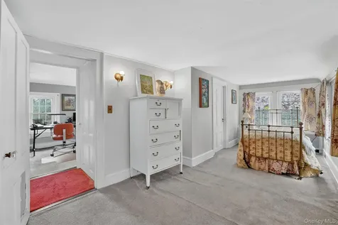 139 Watch Hill Road Cortlandt Manor NY 10567