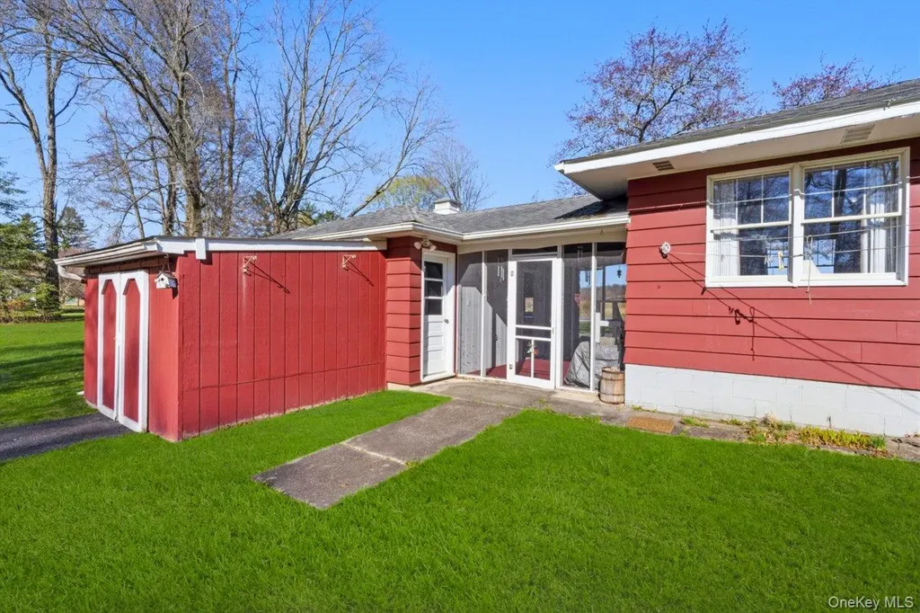 555 State Route 416 Montgomery NY 12549